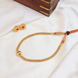  Thushi necklace with bead drops 