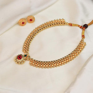  Gold pendant necklace with red stone 