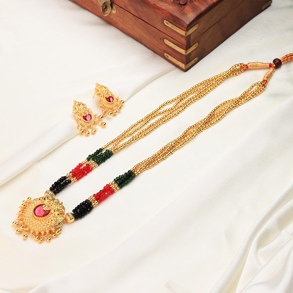 Black gold bead necklace