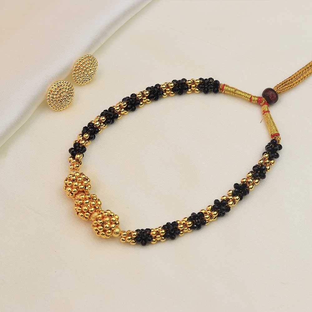 Black gold necklace