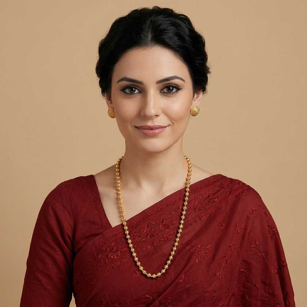 Textured bead necklace