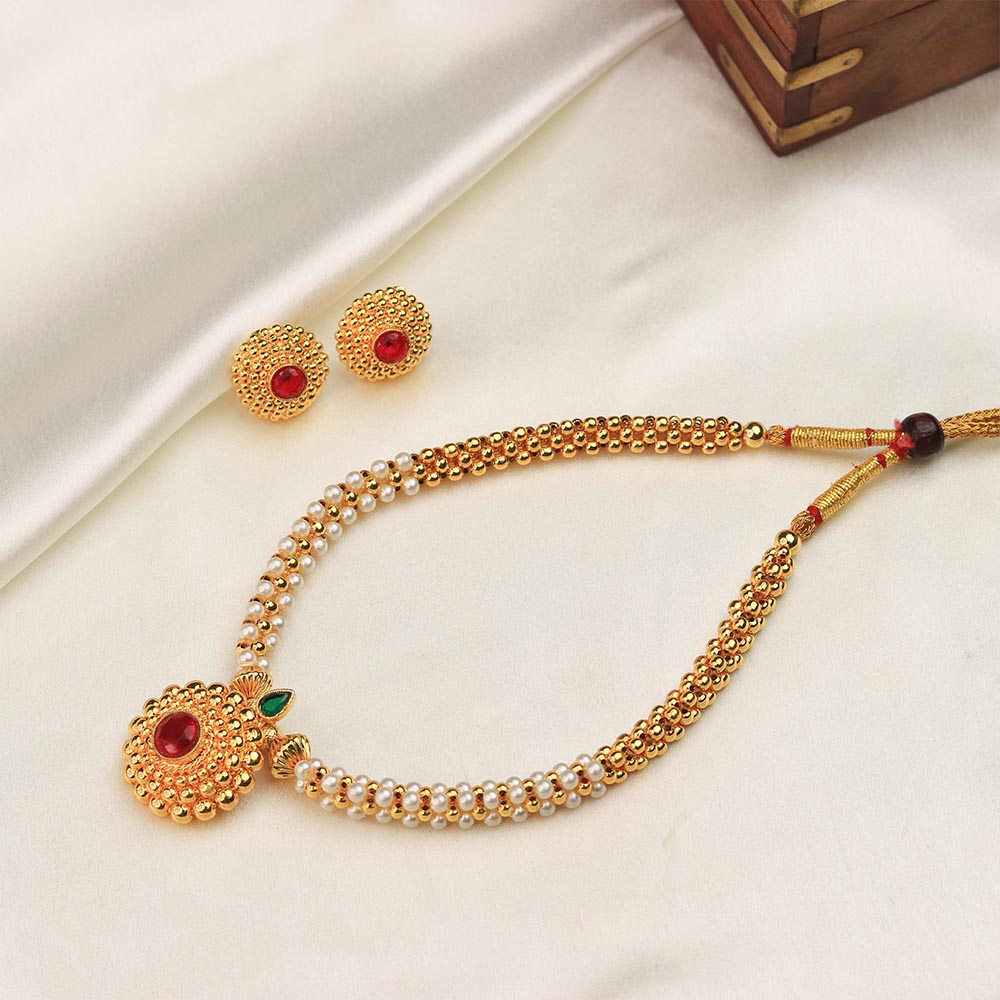 floral mangalsutra pendant