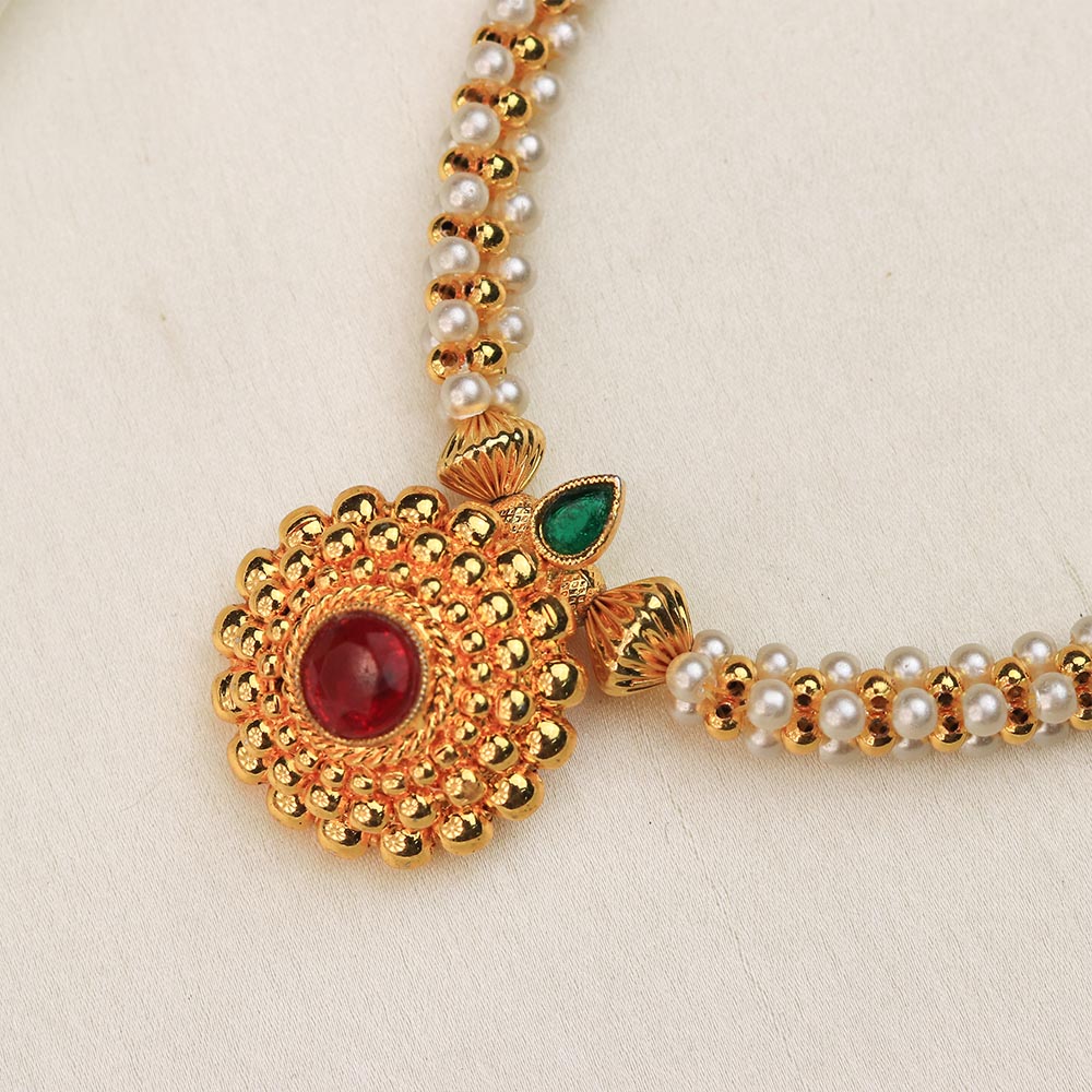 Floral Cluster Pendant Mangalsutra