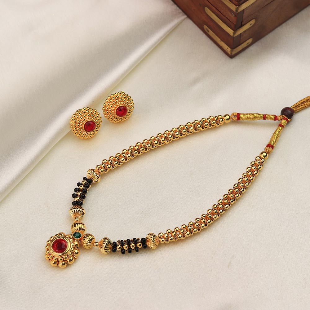 pearl chain mangalsutra