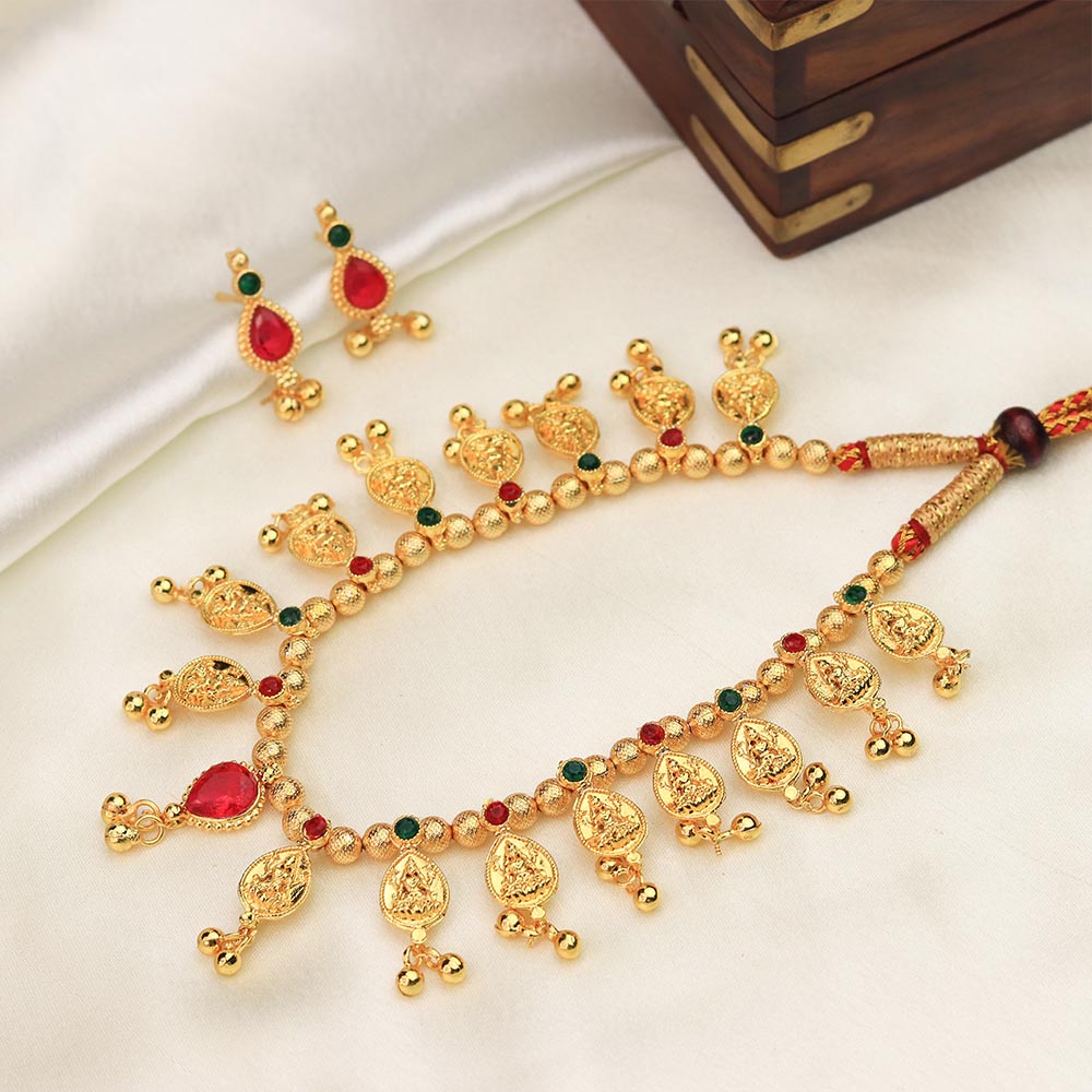 temple pendant necklace gold