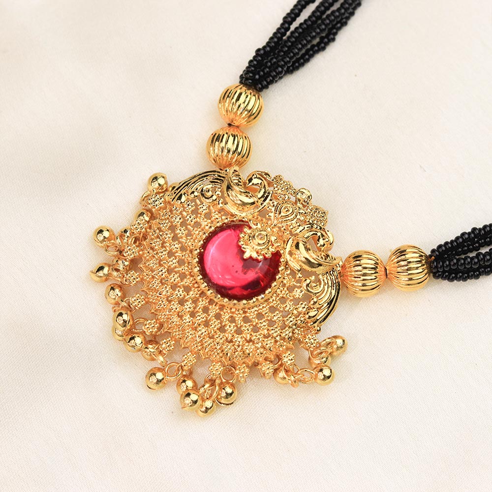 gold bead temple necklace