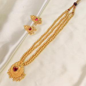 Antique Gold Pendant Necklace