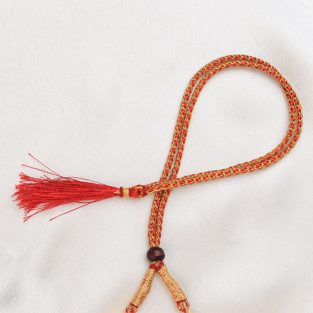 Rust Thread Kolhapuri Necklace
