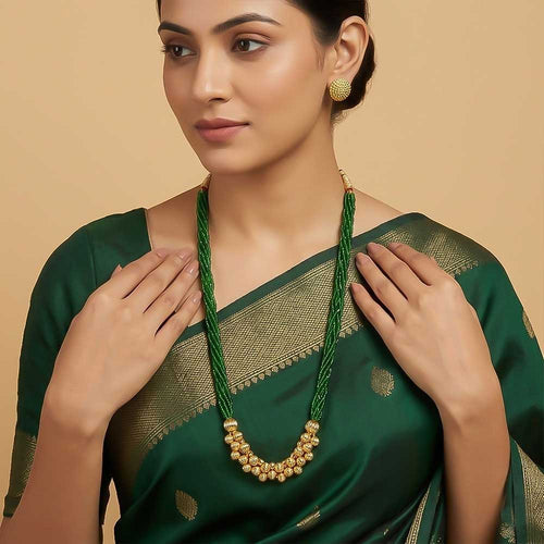 Classic Gold Bead Choker
