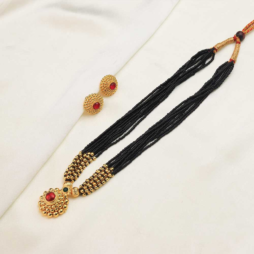 Black Beaded Floral Pendant Mangalsutra