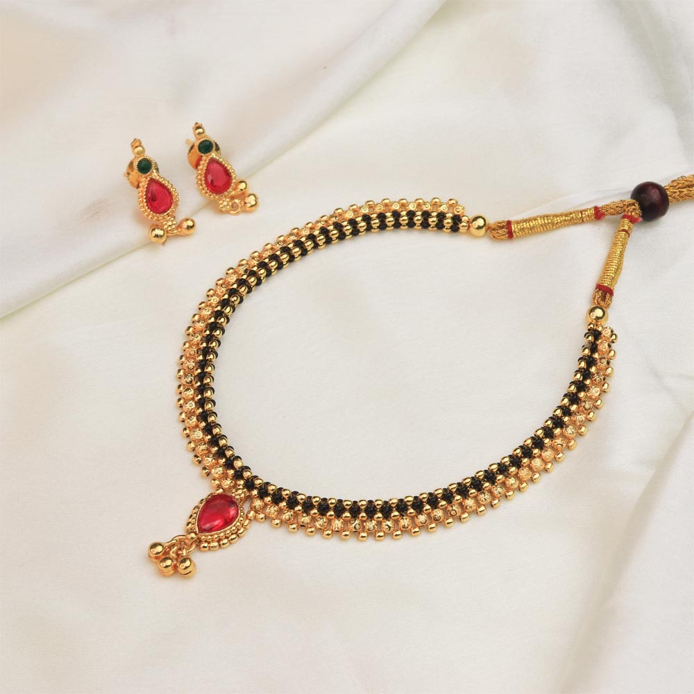 Floral temple jewellery necklace 