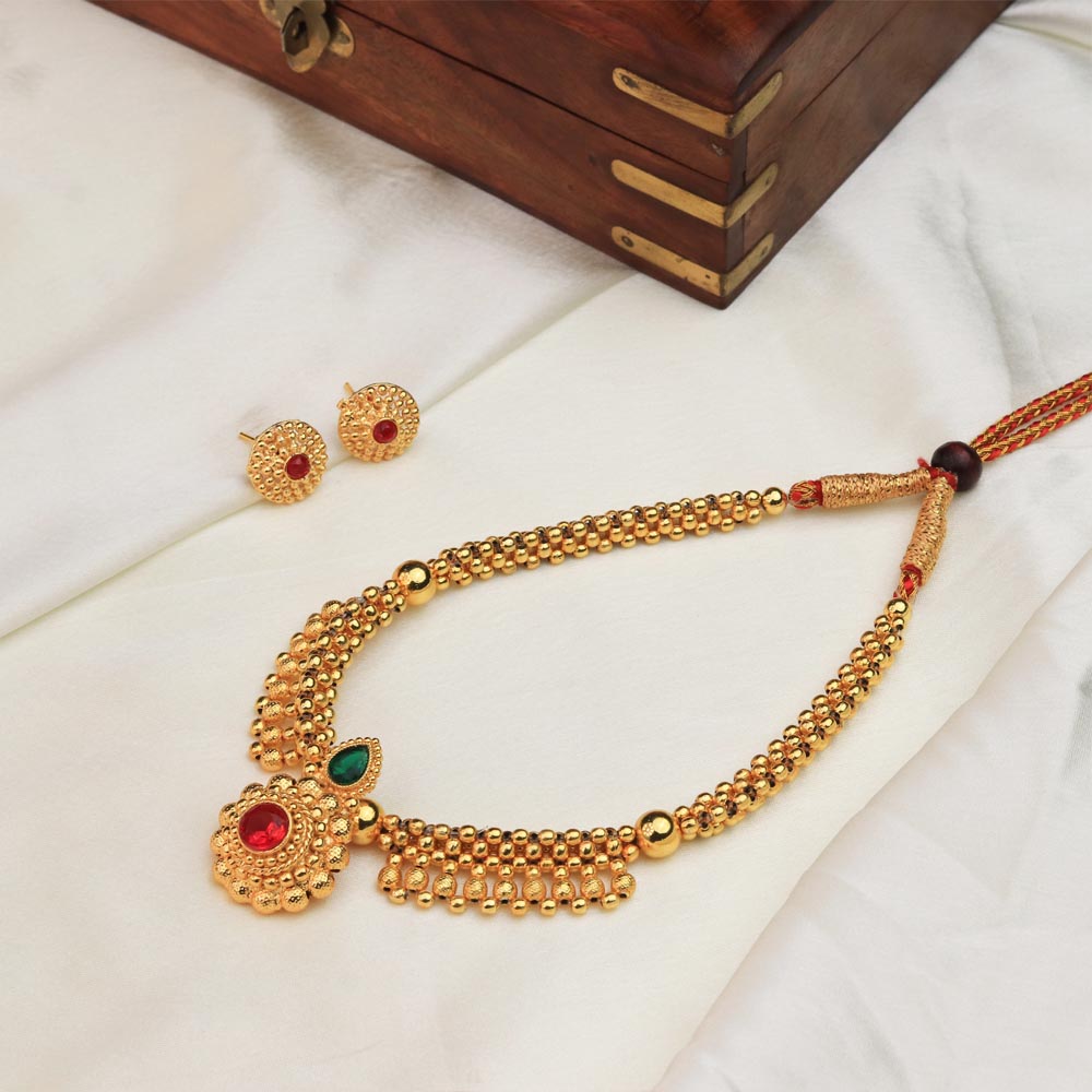  Antique gold Thushi necklace 