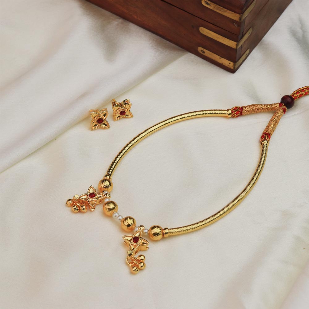  Floral drop necklace design 