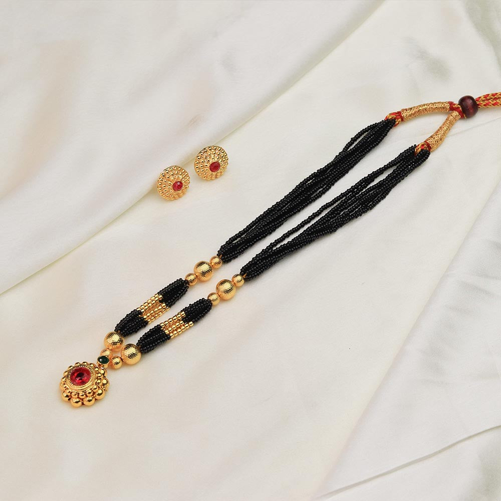 Single Pendant Minimal Mangalsutra