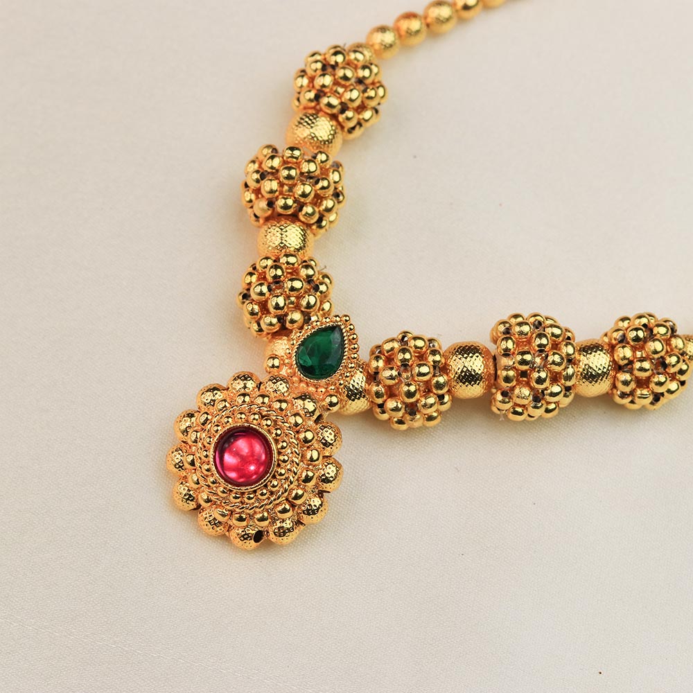 Kolhapuri Temple Pendant Necklace Set