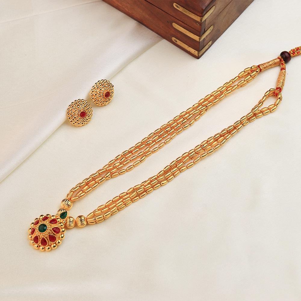 Multi-strand oval bead necklace