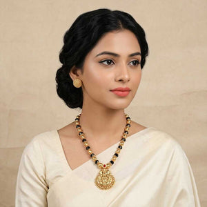 Black bead temple necklace